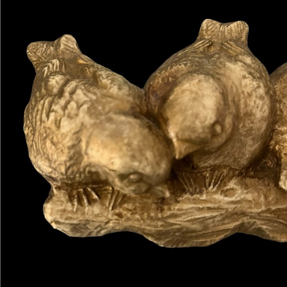 Hen Feathers Hand Cast Three Birds Gold Champagne Resin Wall Hanging Decor - Picture 5 of 14